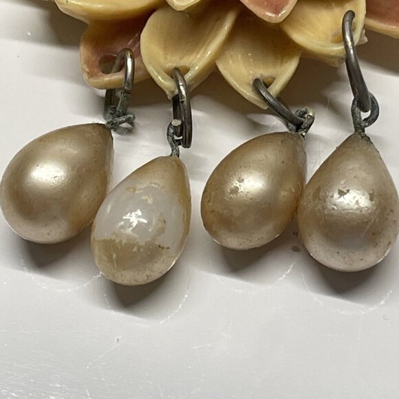 vintage Carved celluloid flower brooch dangle Beads Signed Handmade Aged 3D - Picture 10 of 14